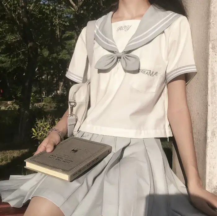 俘虏野生女人